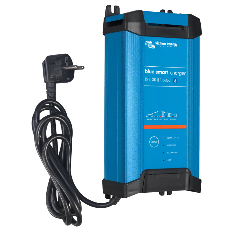 Obrazek produktu Blue Smart IP22 Charger 12/30 (1) (SKU: 2523) - importowany z CSV (SunTrack)